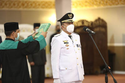 Resmi Jadi Penjabat Wali Kota Dumai, Ini Tugas Prioritas Jonli 